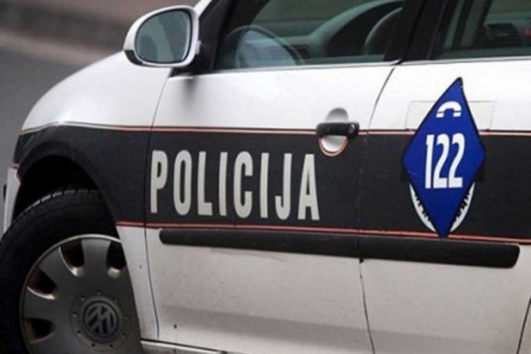 Šest osoba povrijeđeno u nezgodi kod Trnova