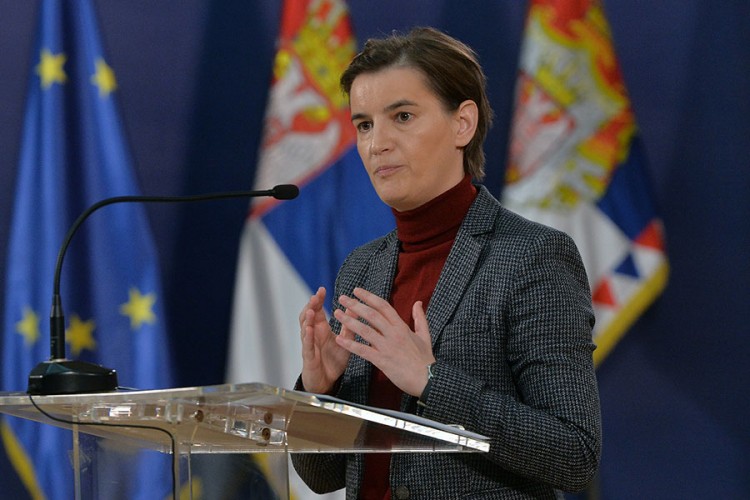 Brnabić: EU da reaguje na zabranu ulaska Vulinu na Kosmet