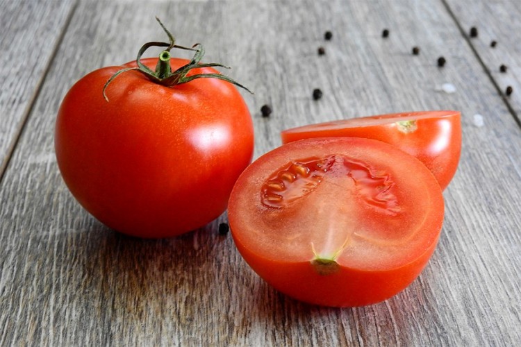 Paradajz dijeta "topi" kilograme