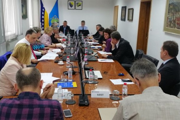Smijenjena Vlada Tuzlanskog kantona, novi premijer će biti iz SDA
