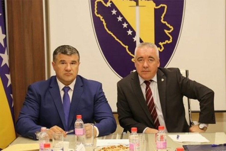 Veći broj pripadnika policije RS na granicama sa Srbijom i Crnom Gorom