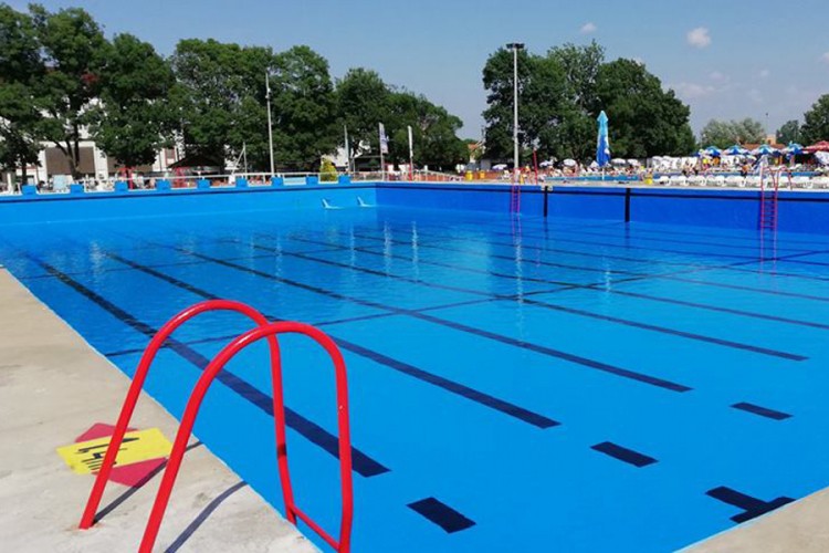 Bazene Banje Dvorovi dnevno posjeti oko 3.000 kupača