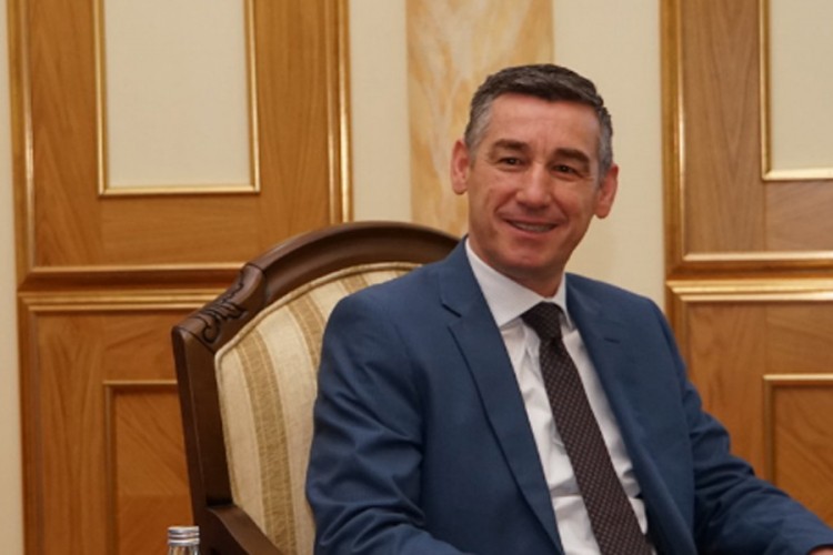 Veselji: Pozivi Suda udarac za OVK