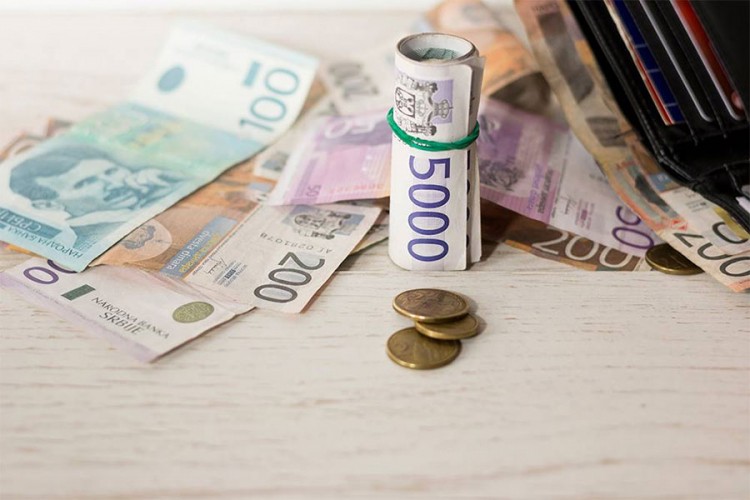 Štednja u bankama prvi put premašila 70 milijardi dinara