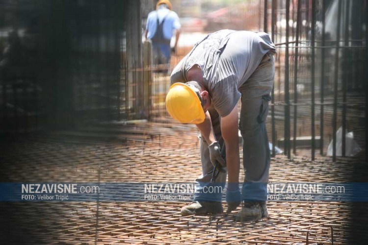 Radnici prepušteni vrućini i volji poslodavaca