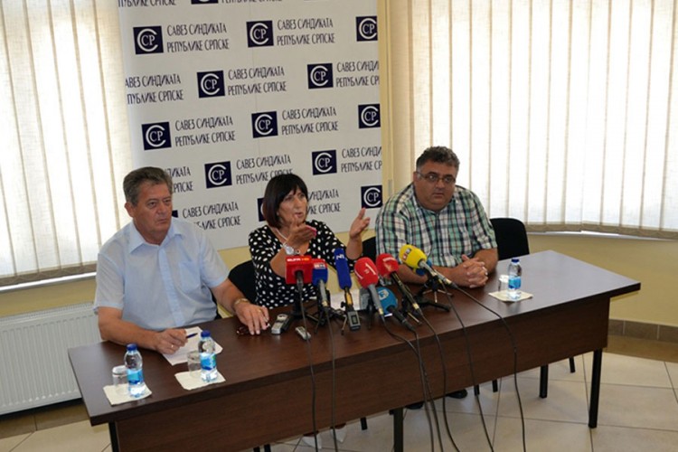 Mišić: Povećati najnižu platu