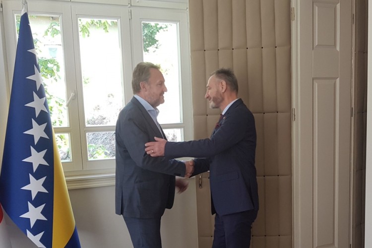 Izetbegović i Lakić: Ubrzati tempo reformskih procesa