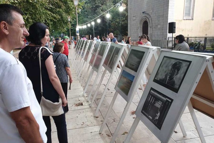 Trebinjski korzo u znaku fotografije