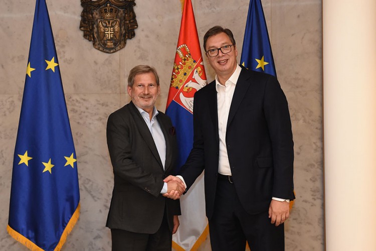 Han u Beogradu, sastao se sa Vučićem