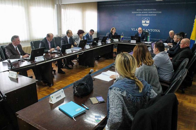 Ukupna dugovanja USK iznose oko 80 miliona maraka