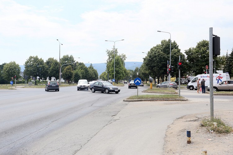 Javna nabavka za kružni tok kod "Lesnine" u septembru