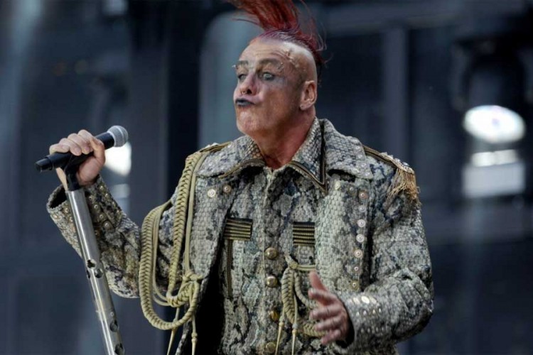 Pjevač "Rammstein-a" dovezao avionom grupu u Moskvu?