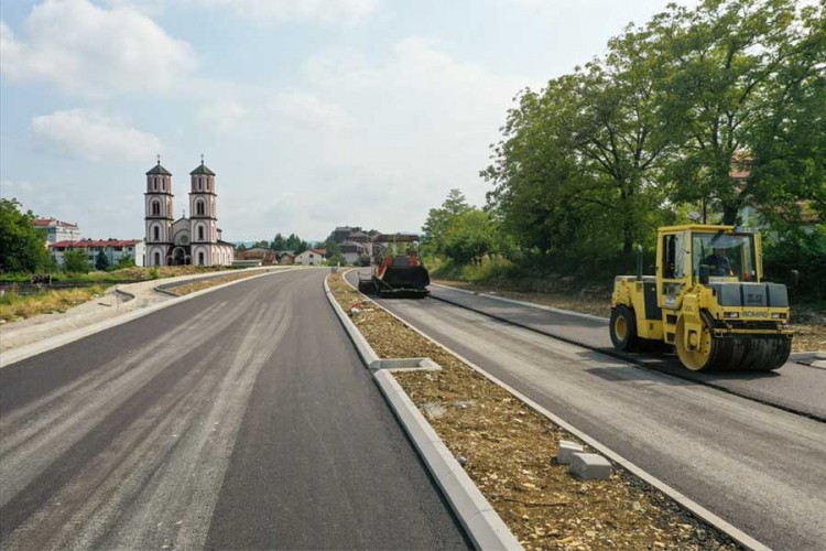 Asfaltirana nova dionica Istočnog tranzita u Banjaluci