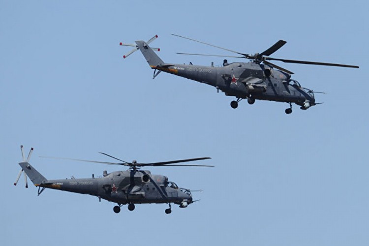 Ruski helikopteri spremni za transport u Srbiju