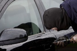 Pogledajte kako je policija spriječila krađu auta u Tuzli