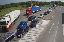 Pojačan saobraćaj na graničnim prelazima