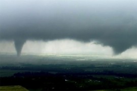 Tornado u Luksemburgu, grom pogodio fudbalere u Njemačkoj