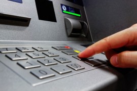 Penzioneru skidan novac sa bankovnog računa
