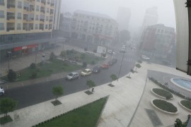 Nevrijeme u Podgorici: Padao grad, vjetar lomio stabla