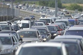 Saobraćajni kolaps kod Lučkog, kolona duga 20 kilometara