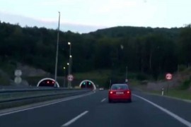 Na dijelu autoputa Rijeka-Zagreb zbog vjetra voze samo automobili