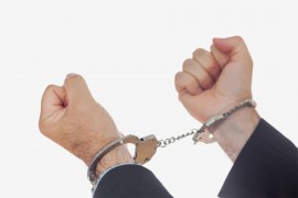 Pucao iz vatrenog oružja pa uhapšen