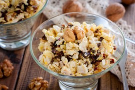 Pileća salata sa orasima