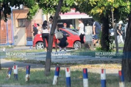 Nezgoda kod banjalučke pijace, autom uletio na trotoar