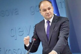 Hodžaj: Taksama usloviti kampanju povlačenja priznanja KiM