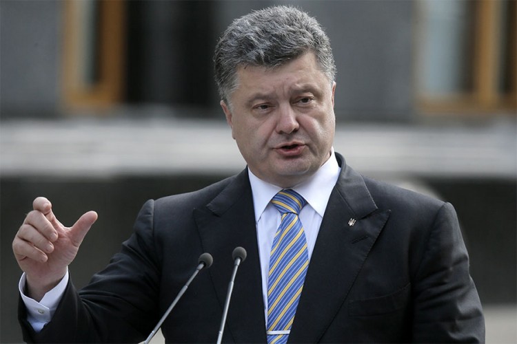 Istraga protiv Porošenka zbog prebacivanja državnog novca