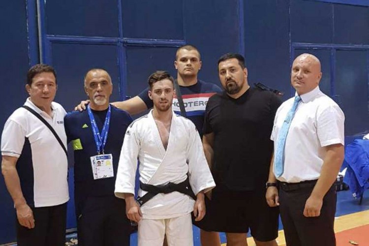 Petar Zadro Evropski univerzitetski prvak