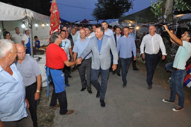 Dodik na saboru u Marićki: Zborovi dio srpske tradicije