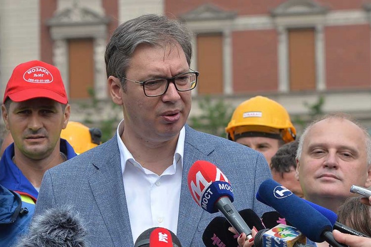 Vučić: Samo čekam da čujem da Gračanica nije Milutinova