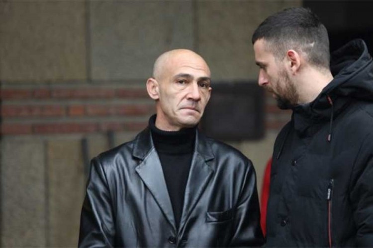 Šaulićev vanbračni sin teško bolestan, komšije skupljaju novac