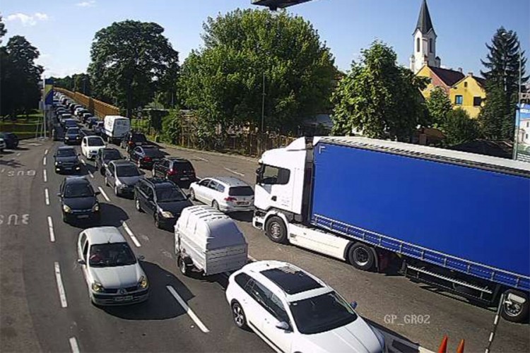 Duža čekanja na izlazima iz BiH