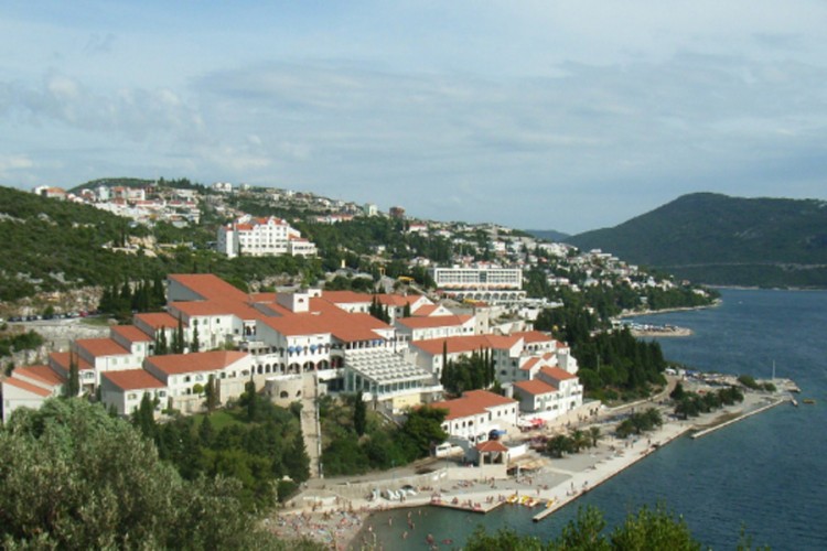 U Neumu u osam sati izmjereno 27 stepeni