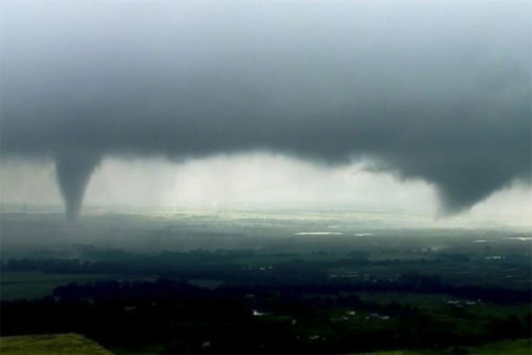 Tornado u Luksemburgu, grom pogodio fudbalere u Njemačkoj