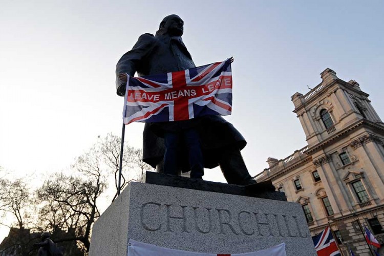 London povlači diplomate iz Brisela