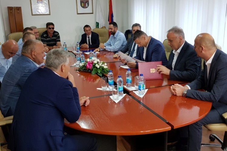 Za rekonstrukciju dionice Tedin Han-Križ 6.561.870 KM