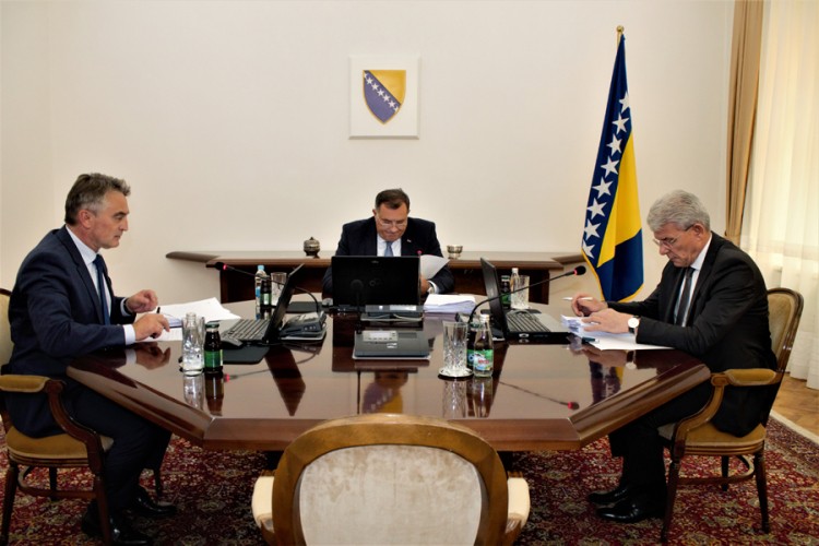 Pročitajte šta zaista piše u prvom ANP-u