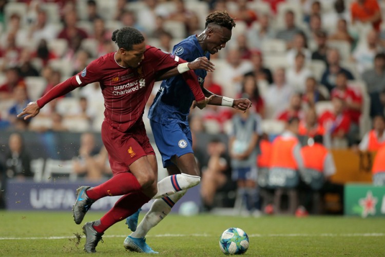 Van Dajk, Ronaldo i Mesi u konkurenciji za najboljeg igrača UEFA