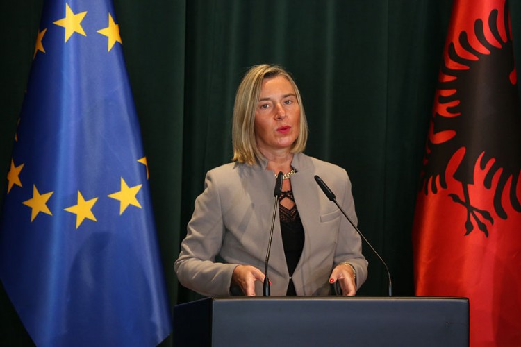 Mediji: Mogerinijeva spremila zamku Srbiji pozvavši Pacolija u Helsinki