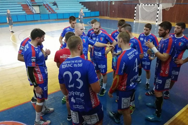 Borac m:tel poražen od Škofja Loke