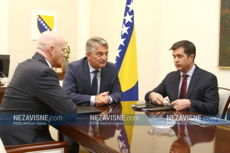 Izetbegović nakon sastanka Komšića i ambasadora: Bez ANP-a nema mandatara