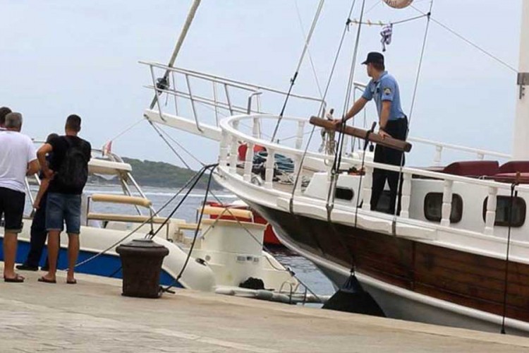 Djeca koja su se otrovala na Hvaru biće prebačena u Rim