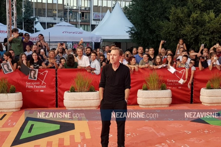 Tim Rot prošetao crvenim tepihom SFF-a