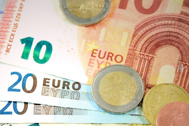 Pronađenih 7.000 evra vratila vlasniku i odbila nagradu