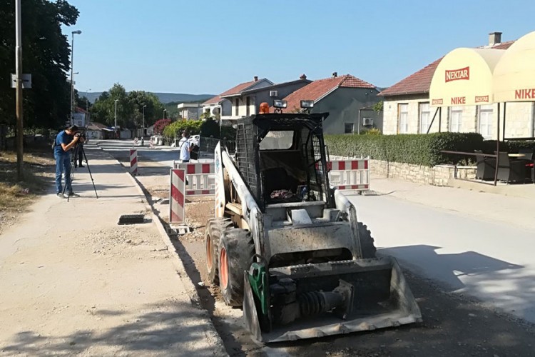 Građani se žalili na prašinu zbog radova