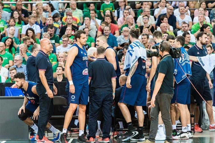Srbija nepobjediva na pripremama, pala i Francuska