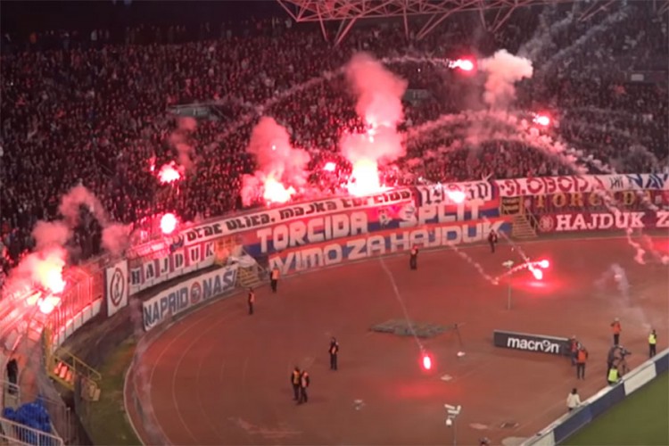 Napadač na Srbe je torcidaš koji je uletio na teren Poljuda?